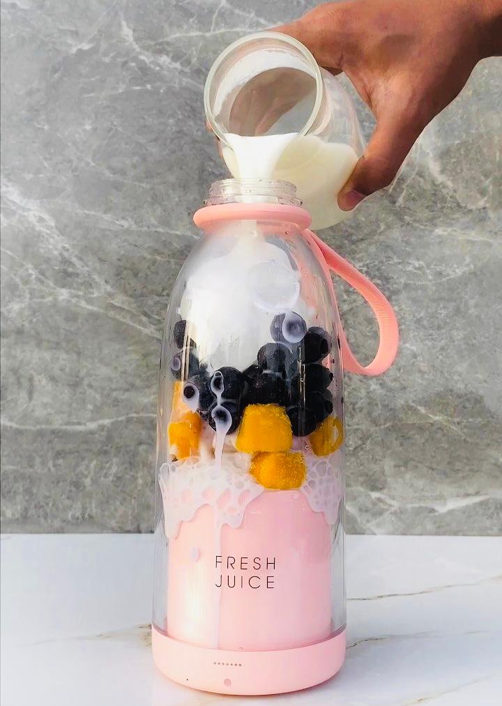 ɢᴜʟꜰʟᴜx™Portable mini juicer blender | خلاط عصير صغير محمول